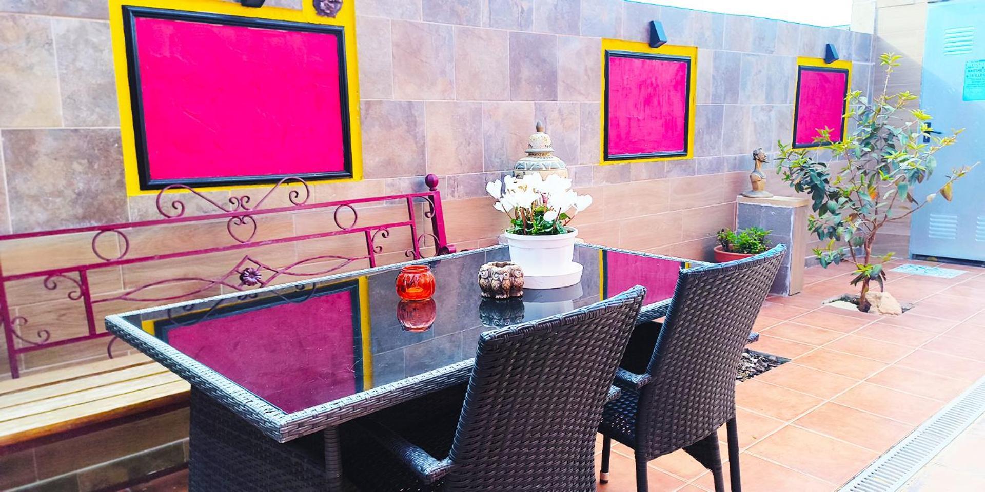 Tienda Linda Hotel Puebla de Vallbona Luaran gambar
