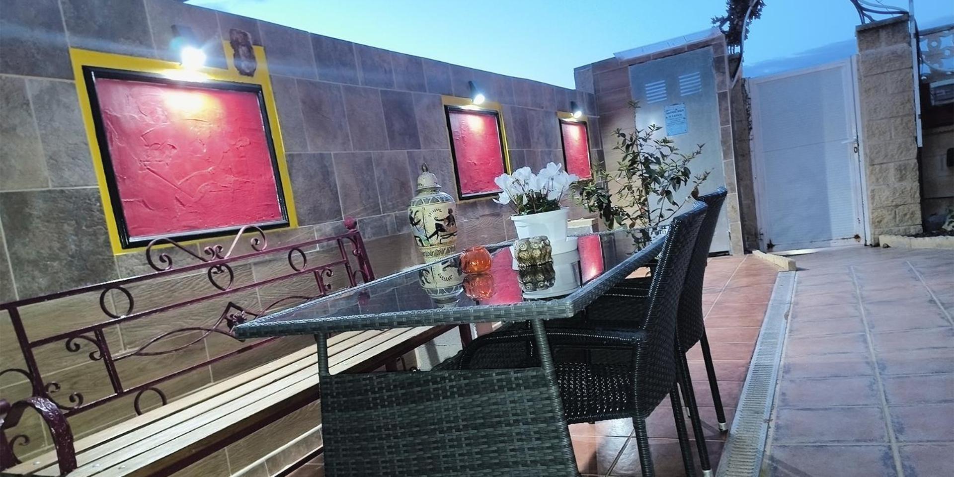 Tienda Linda Hotel Puebla de Vallbona Luaran gambar